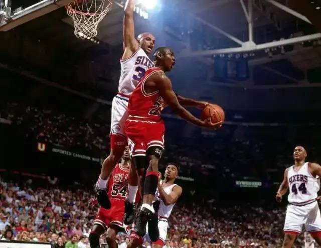 控球压迫若 控球压迫若